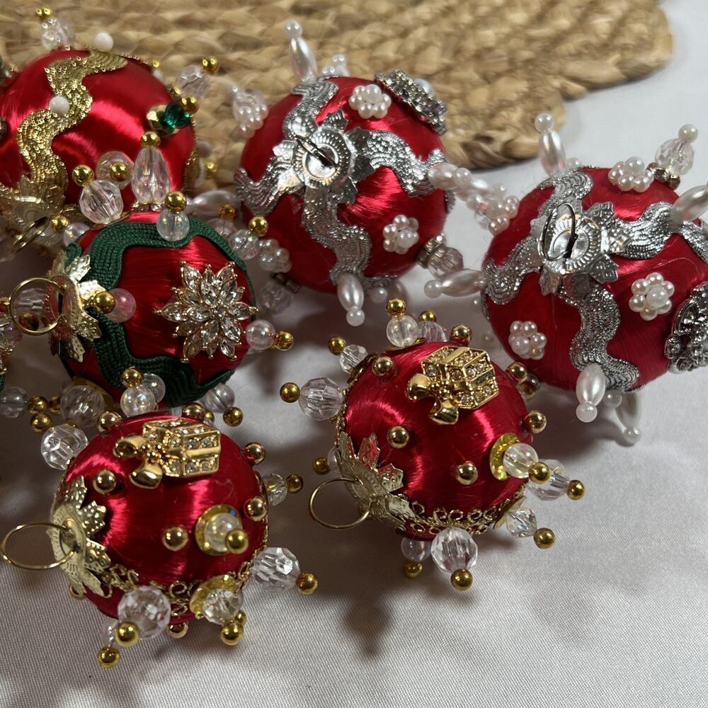 Lot 24 Small Glass & Push Pin Satin Ball Christmas Ornaments Vintage Handmade - Picture 9 of 15